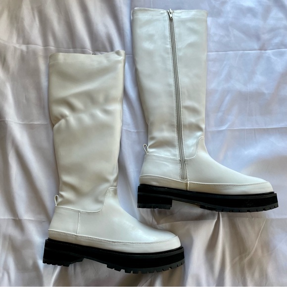 NEW! UO Lacey Tall Boots in White - Picture 6 of 8